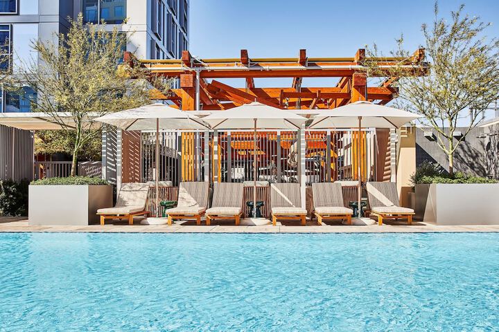 Pool 18 of 274