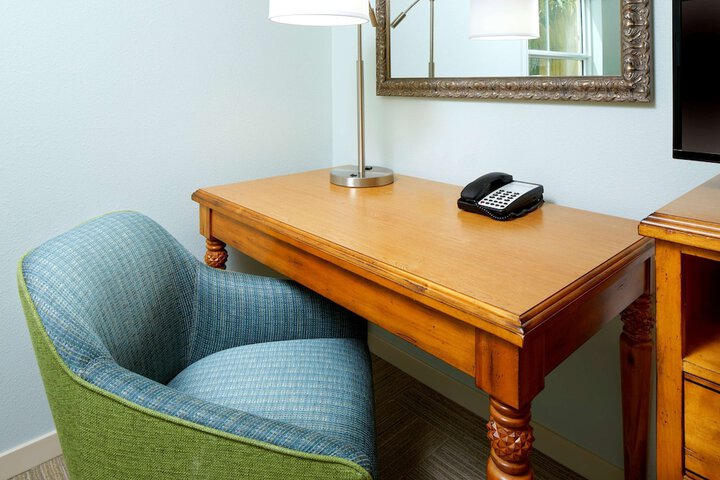 Room 20 of 28