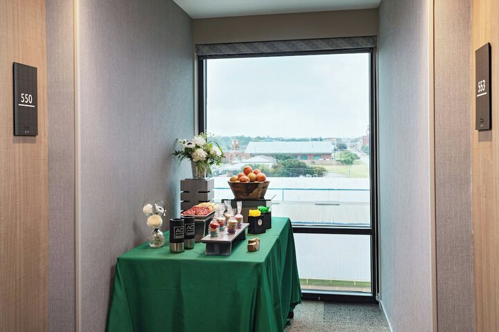AC Hotel by Marriott Waco Downtown
