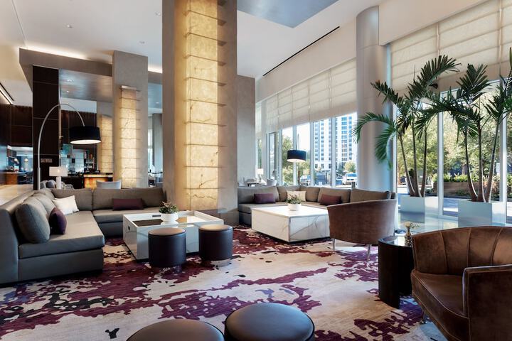 Hotel Interior 8 of 60