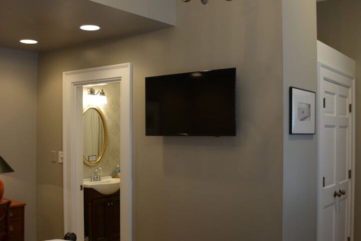 Room 25 of 151
