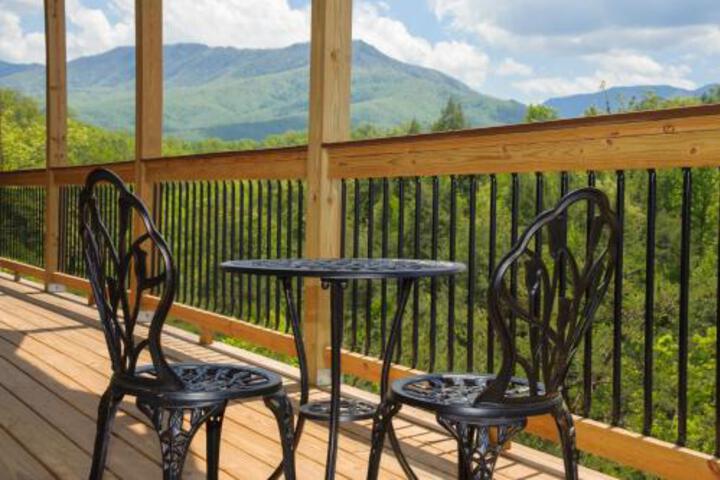 Foxwood Mansion Cabin