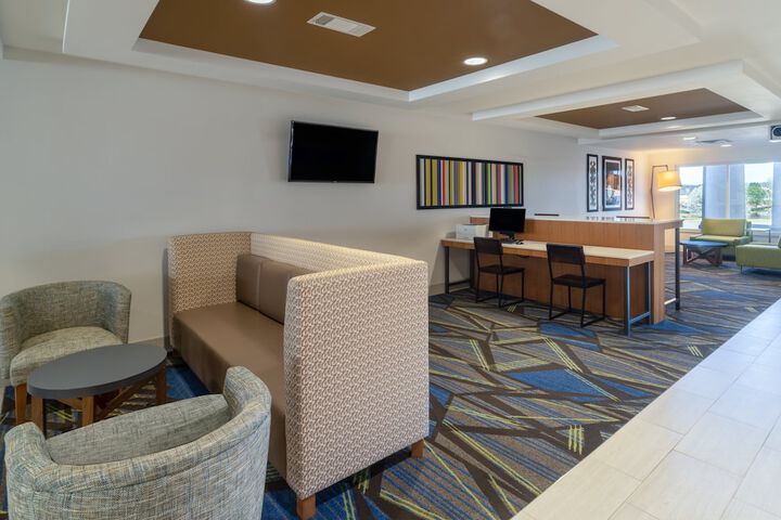 Hotel Interior 6 of 44