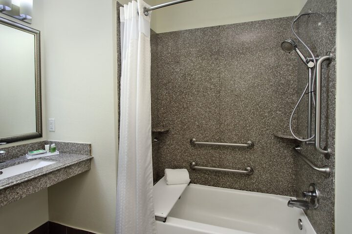 Holiday Inn Hammond by IHG