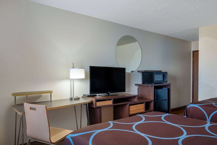 Room 22 of 36