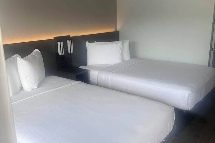 Room 31 of 35