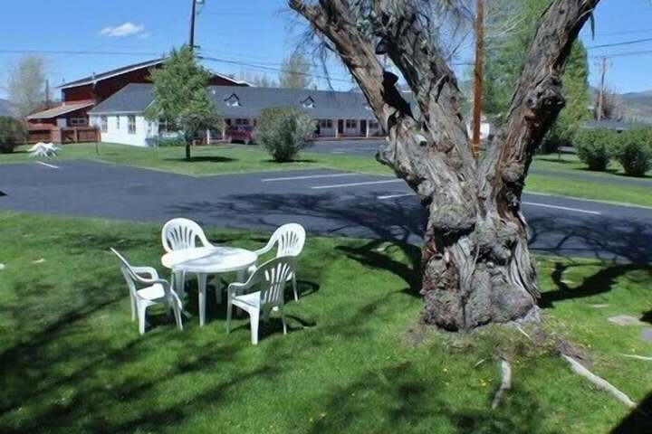 Property Grounds 13 of 13