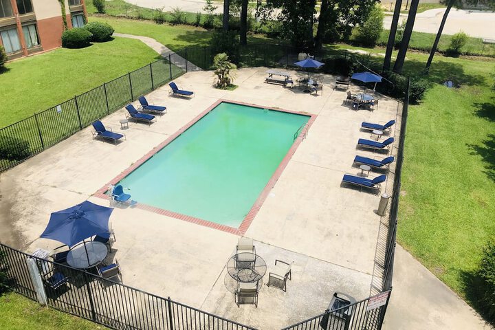 Pool 8 of 94