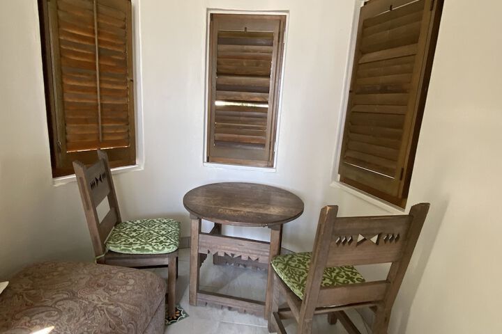 Room 45 of 128