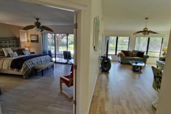 LUX VILLAs on beautiful Palmer Ranch