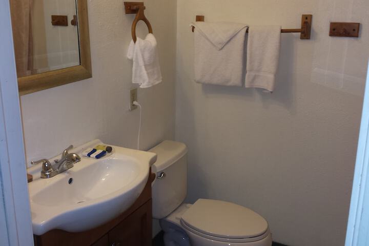 Room 25 of 35