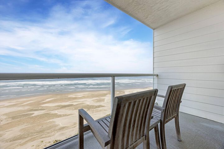 Elizabeth Oceanfront Suites an Ascend Collection Hotel