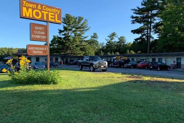 Town and Country Motel