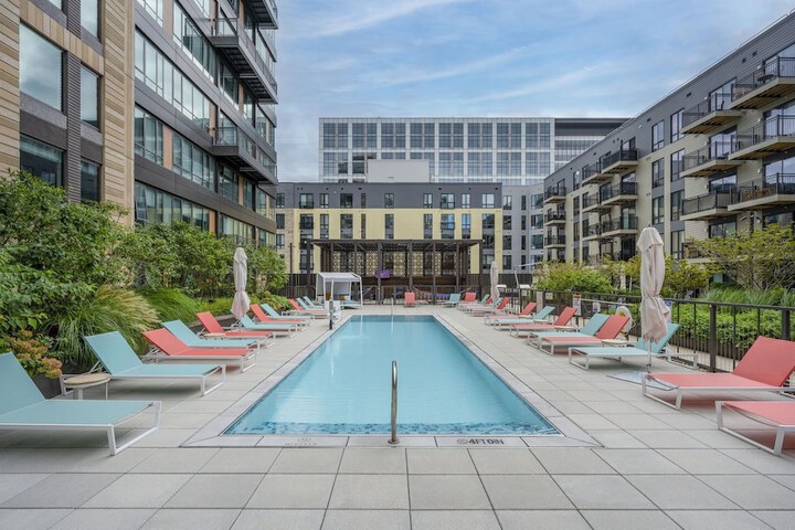 Hyatus Designer Residences Somerville