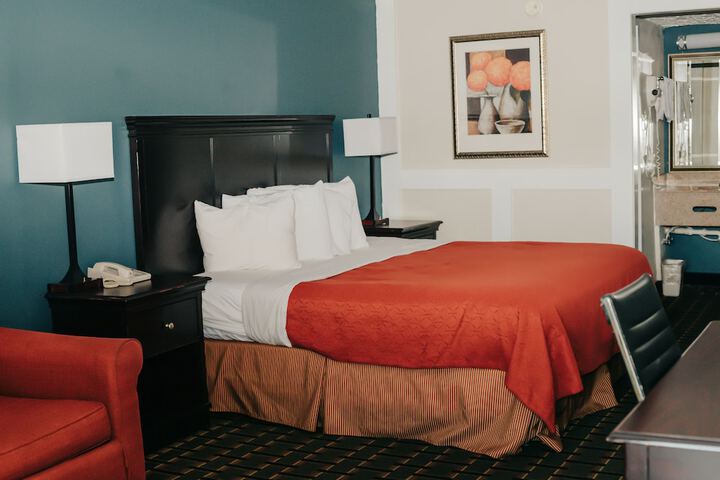 Room 20 of 24