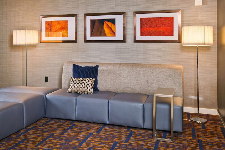 Hotel Interior 4 of 24