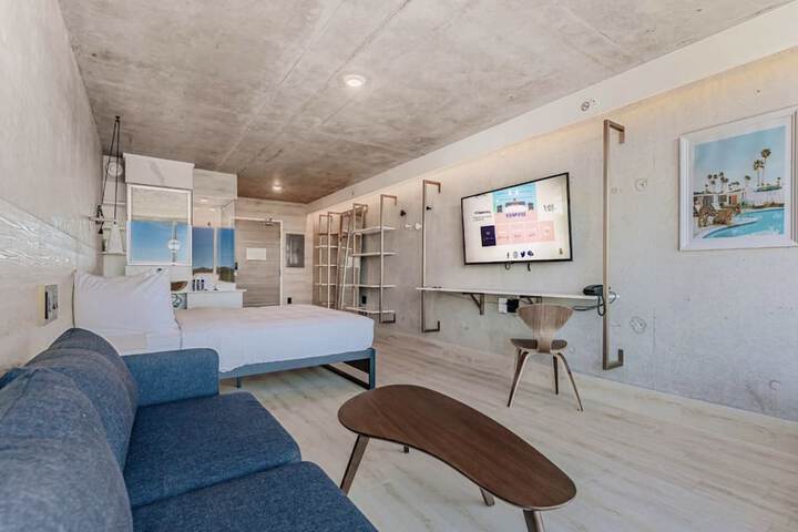Kompose Boutique Hotel