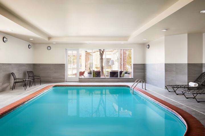 Hilton Garden Inn Providence Airport / Warwick