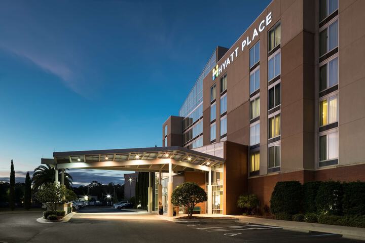 Hotel 2 of 35