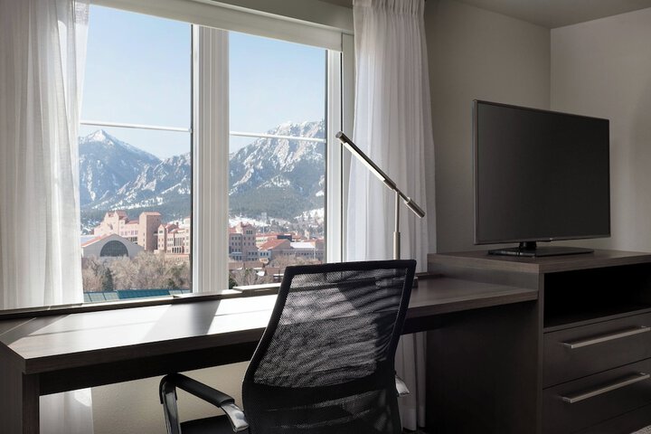 Room 20 of 40