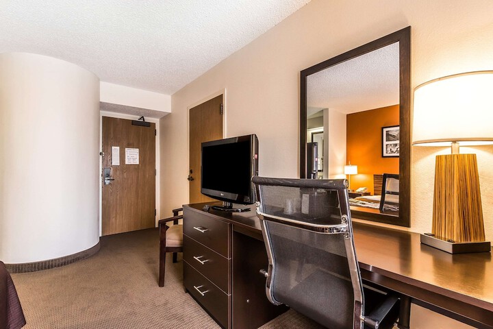 Room 17 of 61
