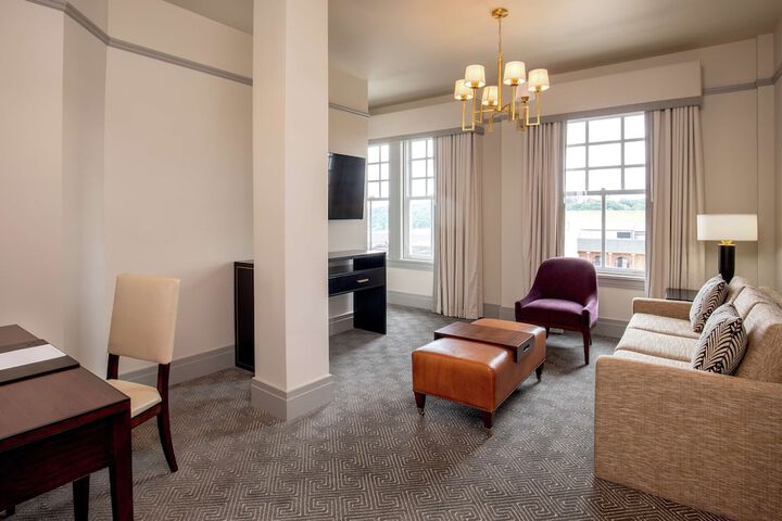 Room 30 of 68