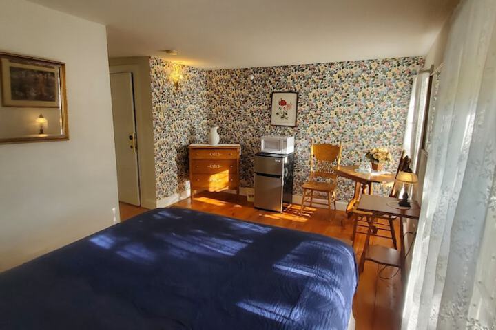 Room 46 of 125