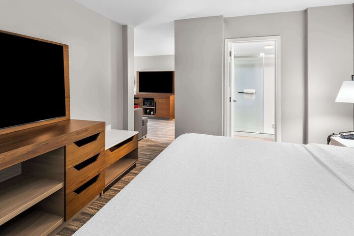 Room 19 of 40
