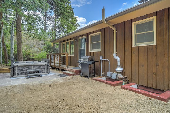 Adventure Cabin