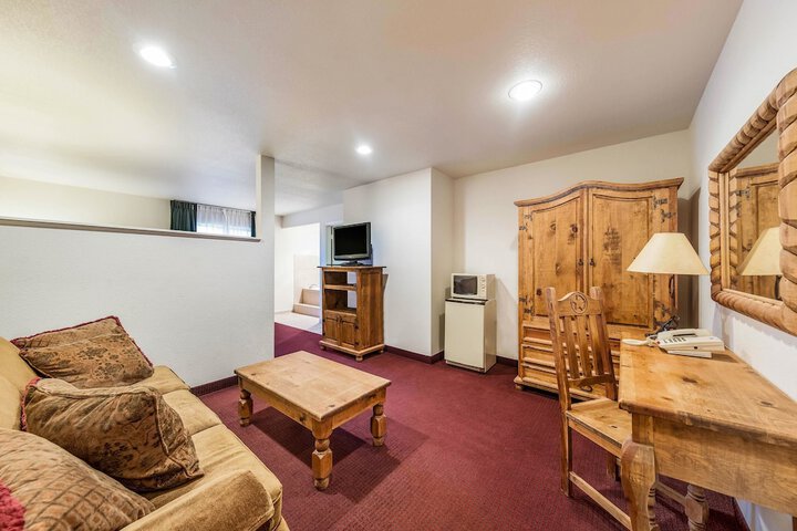 Room 14 of 40