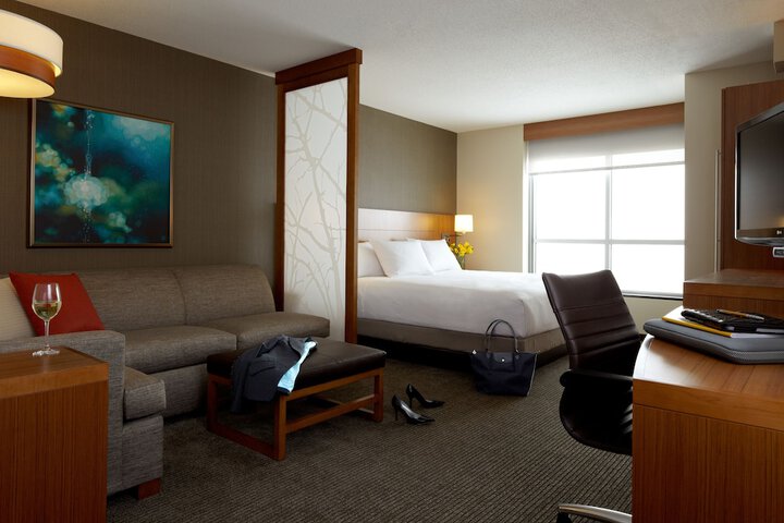 Room 14 of 26