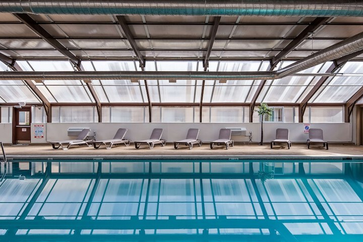 Pool 9 of 82