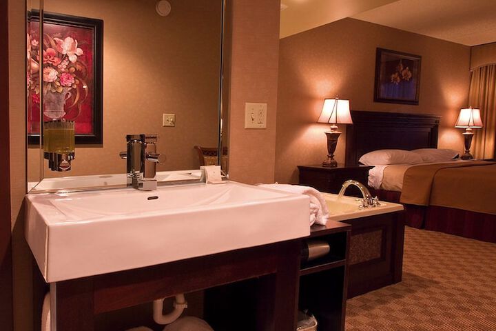 Room 21 of 42