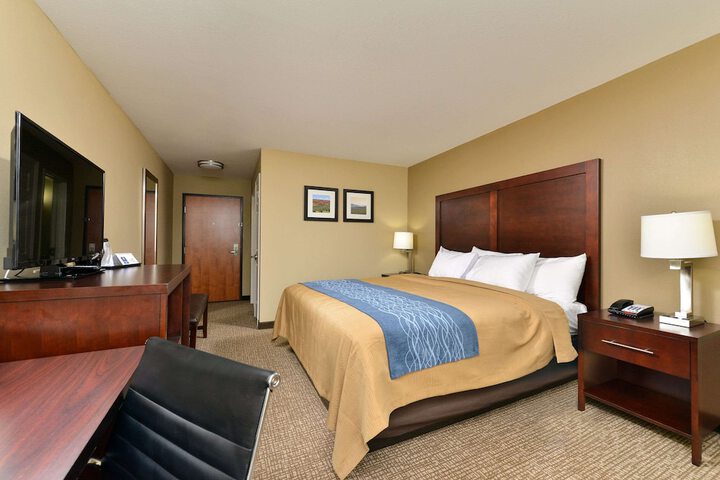 Room 20 of 28