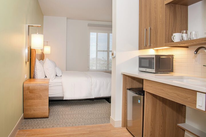 Room 45 of 96