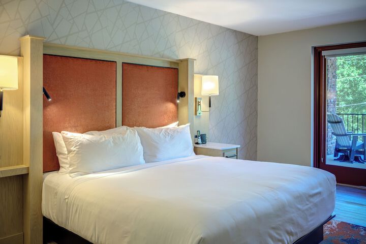 Room 47 of 120