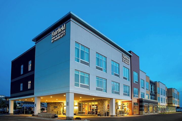 Hotel 2 of 39
