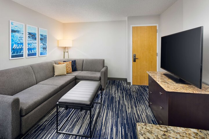 Room 19 of 74