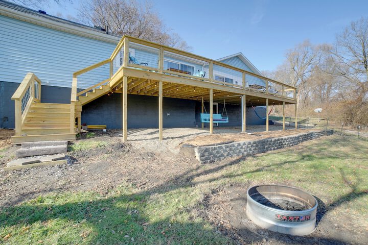 Charming Riverfront Retreat in Monticello!