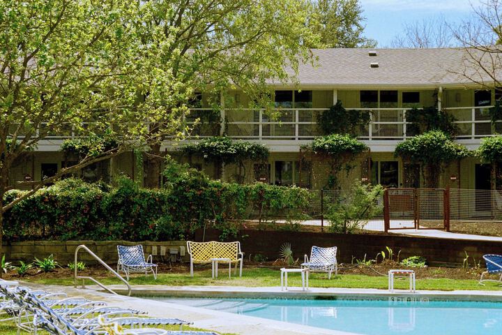 Stagecoach Inn