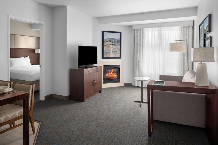 Room 16 of 43