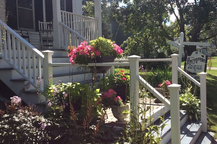 Old parsonage B & B