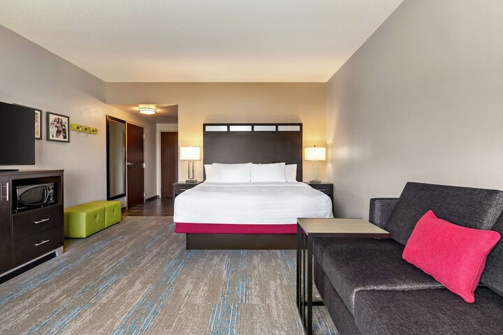 Hampton Inn & Suites York South