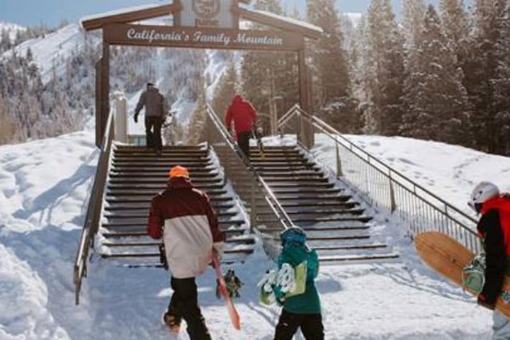 Gull Lake Lodge