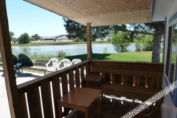 Riverwood Inn