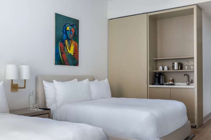 Room 71 of 123