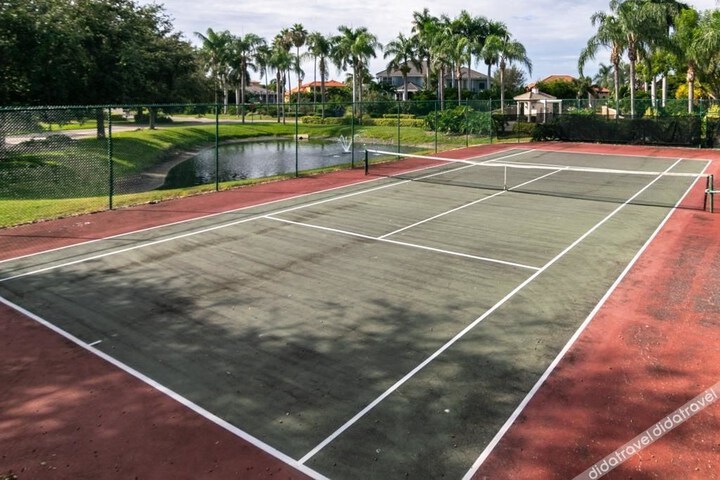 Harbor Landings Condo