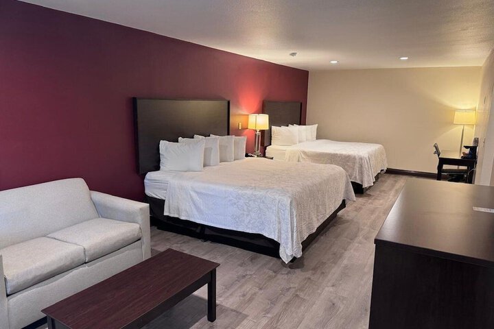 Red Roof Inn PLUS+ Hammond