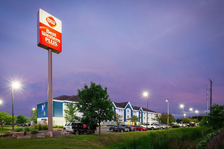 Best Western Plus Wausau / Rothschild Hotel