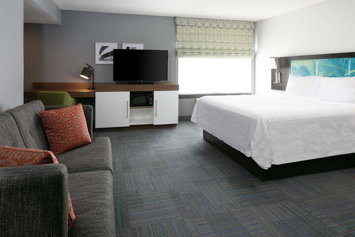 Hampton Inn Iowa City / Coralville